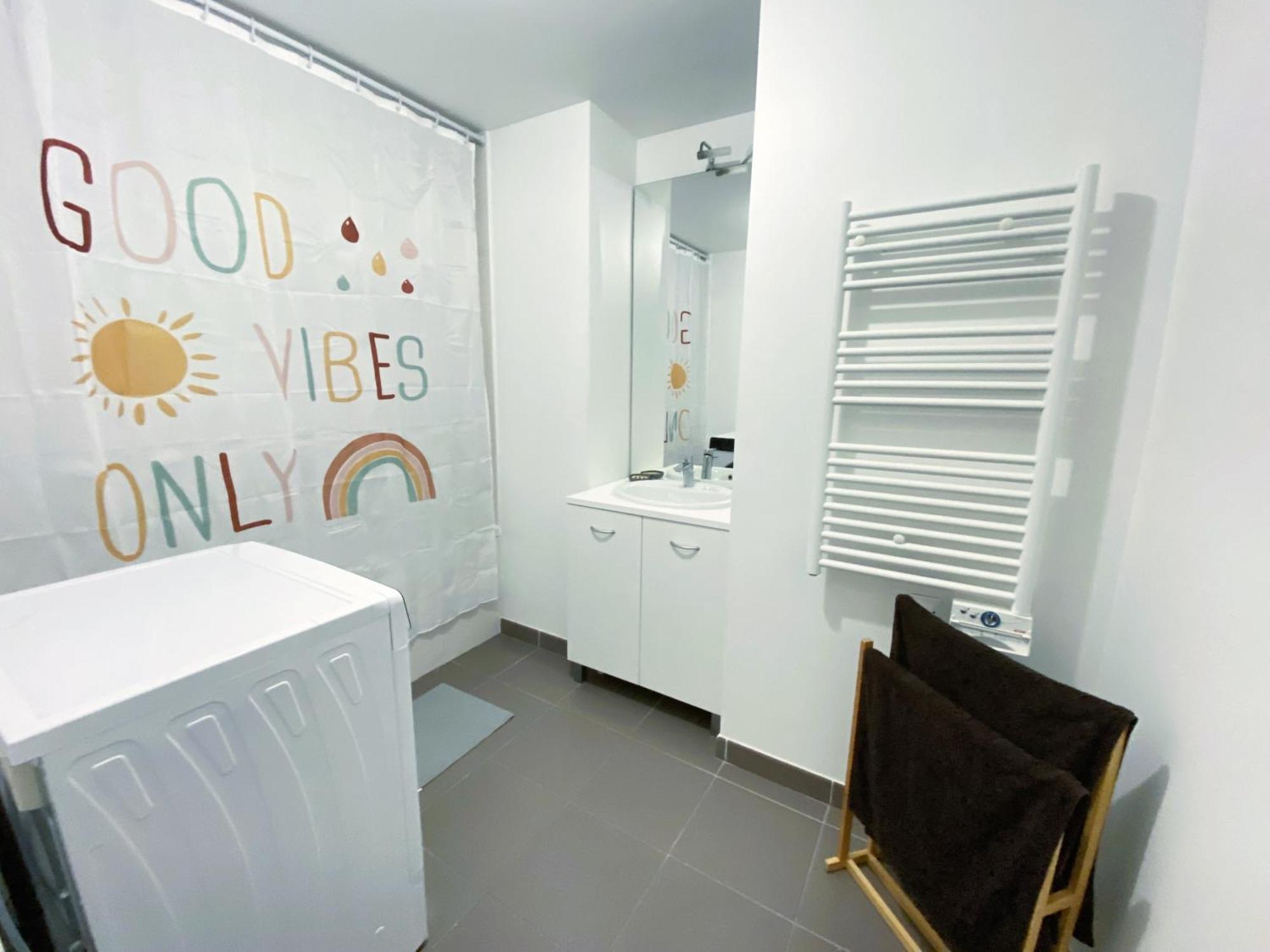 New Joliette Comfortable Apartment Well Located With Private Parking Marsylia Zewnętrze zdjęcie